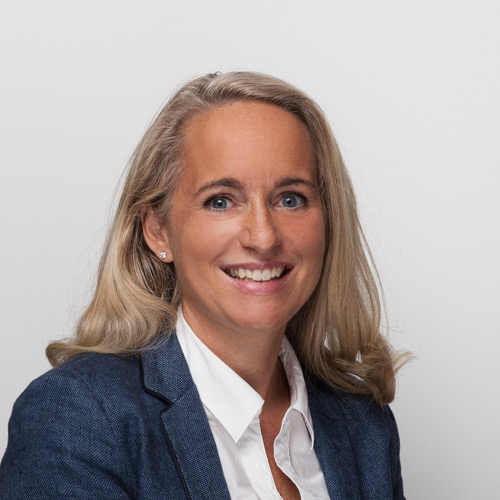 ppa Corinna Kirscheisen - Geschäftsleitung