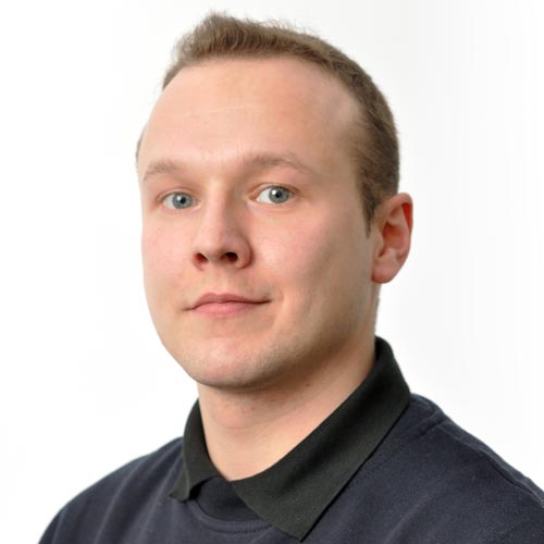 SIMON HALAMA - Event Technology