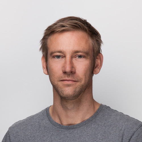 ARNE HEYEN - Management & Creation
