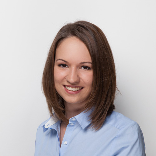 LOUISA MAI - Logistics